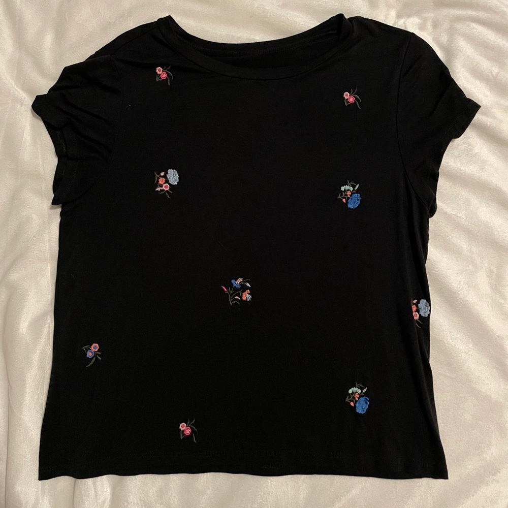 Black American eagle top with flowers - Picture 1 of 1